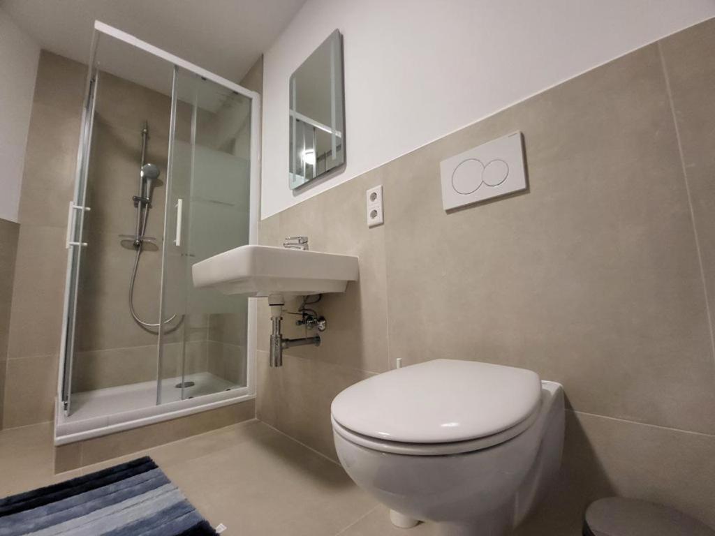 Monteurzimmer Mit Zwei Einzelnen Betten In Einer 3Zi Wohnung Mit Kuche Und Bad Osnabrück Exteriör bild